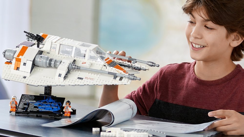 LEGO Star Wars Snowspeeder | $170 | WalmartFoto: Amazon